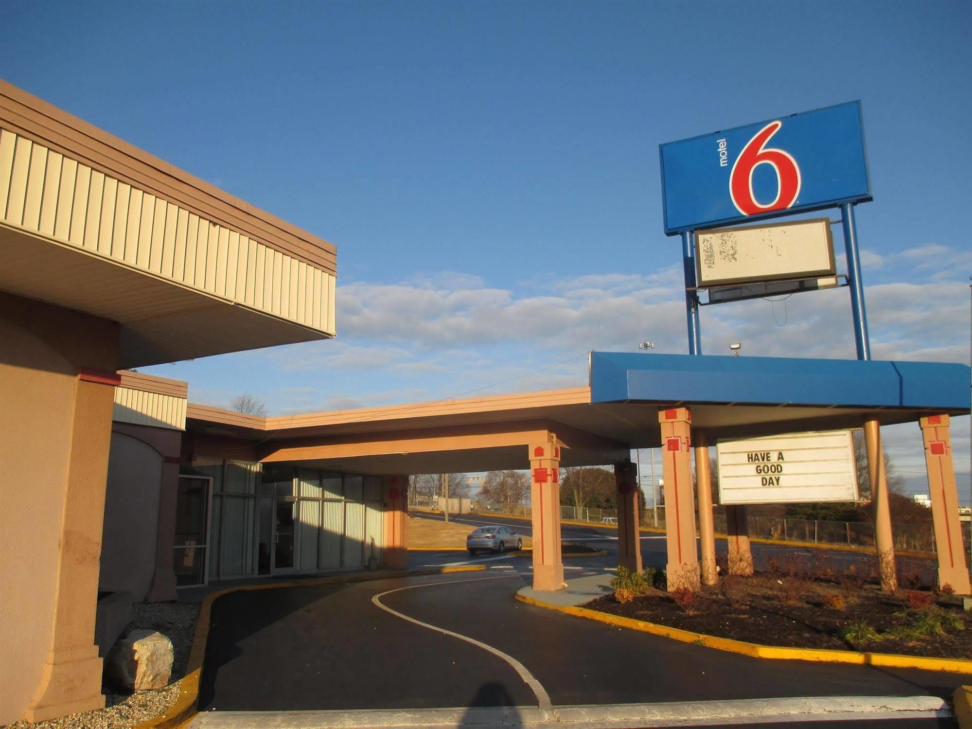 Motel 6-Greensboro, Nc Exterior photo